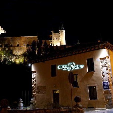 Hotel Alcazar Segovia Exterior foto