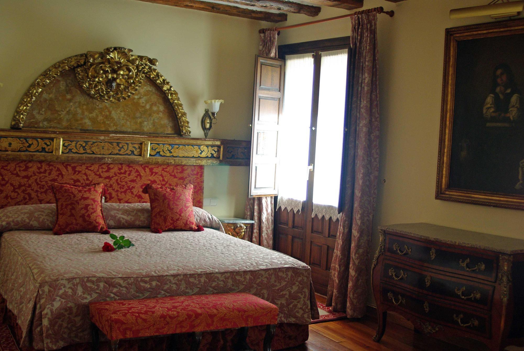 Hotel Alcazar Segovia Habitación foto