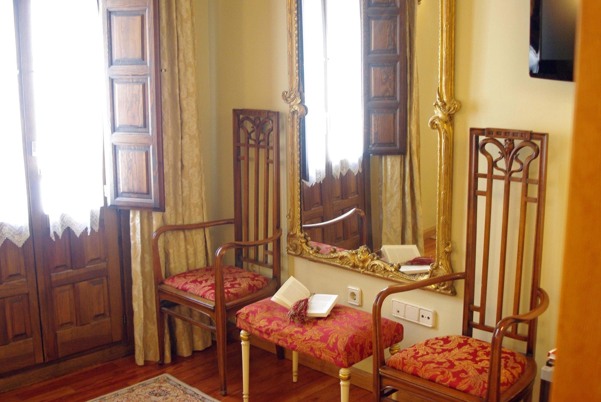 Hotel Alcazar Segovia Habitación foto